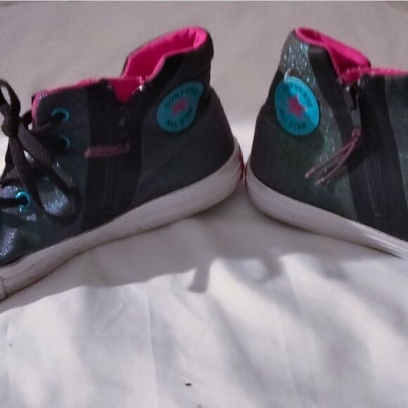 Converse ALL STAR GLITTER AND METALLIC COLOR HIGH TOP SIZE 5 SNEAKER pre own - Picture 6 of 12